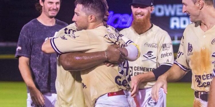 Piratas de Campeche asegura su lugar en los playoffs y apunta al campeonato