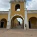 Acordonan la Torre del Reloj de Campeche por caída de fragmentos