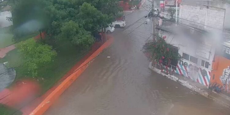 Fuertes lluvias elevan el nivel del agua; estas son las zonas más afectadas