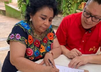 PT suma a exalcaldes de Hecelchakán y Calkiní rumbo a las elecciones de 2027