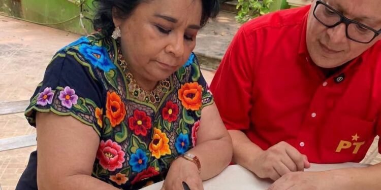 PT suma a exalcaldes de Hecelchakán y Calkiní rumbo a las elecciones de 2027