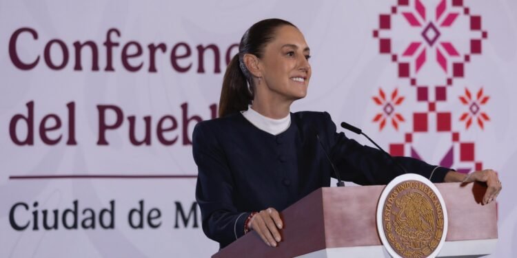 ¿Dos nacionalidades? Sheinbaum busca poner límite a quienes quieran gobernar