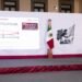 ¿Tu escuela debería permitir celulares? El debate llegará a más de 200 mil planteles