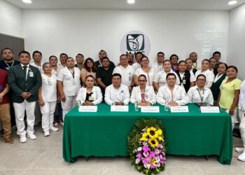 El IMSS pone la mira en la enfermería: así capacita a su nueva generación