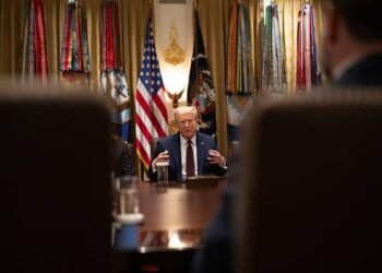 Trump reclama Ormuz: publica mapa del estrecho como “nuevo territorio” de EU
