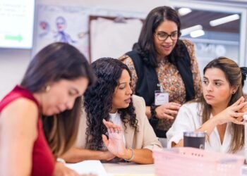 ¡Empresarias mexicanas van por el mundo! Mujer Exporta abre negocios con 3 países