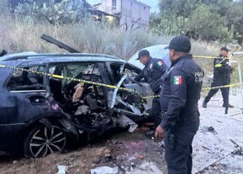 Un cohete cayó en un vehículo: explosión deja un muerto y varios heridos en Edomex
