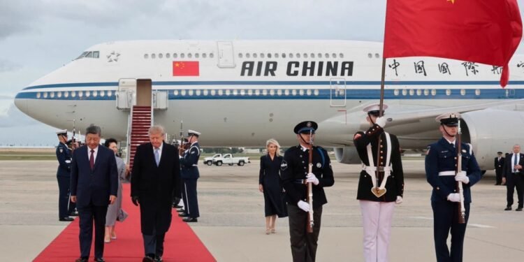 ¿Qué negociarán Trump y Xi? Así comenzó la visita del presidente chino a EU