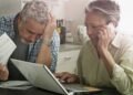¿Te ofrecieron aumentar tu pensión? Podría ser la nueva estafa del “pensionazo”