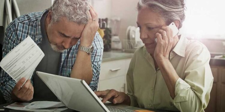 ¿Te ofrecieron aumentar tu pensión? Podría ser la nueva estafa del “pensionazo”