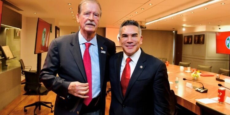 ¿Nueva alianza opositora? Morena arremete contra Fox y “Alito” Moreno