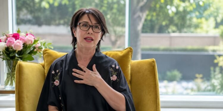 ¿Qué pasó en el hospital? Alejandra Guzmán vuelve a caminar y anuncia demanda tras lesión en la cadera