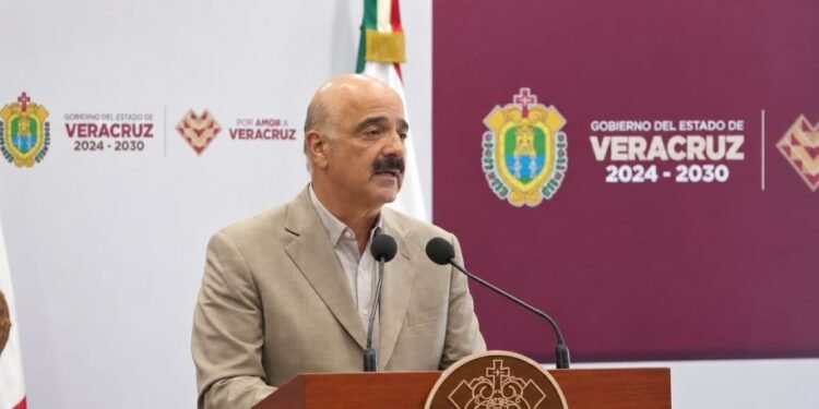 Hallan sin vida al diputado Zenyazen Escobar en Veracruz; investigan muerte por arma de fuego