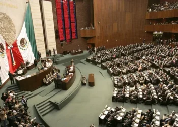 Ley Antimemes: Posponen discusión en la Cámara de Diputados tras rechazo de la oposición