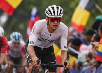A segundos del podio: Isaac del Toro firma un Top 5 en el Mundial de Montreal
