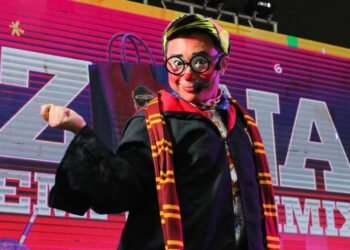 Cosplay, K-Pop y videojuegos conquistan a miles en el Holchoch Fest
