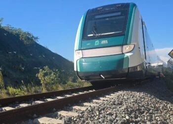 Tren Maya en Campeche: evacúan a 123 pasajeros tras percance