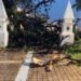 Lluvias y rayo causan caída de ramas en parque de Campeche