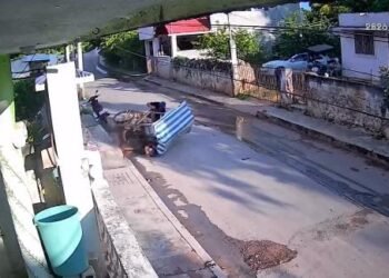 ¡Hecelchakán se hunde en baches! Vecinos reclaman calles abandonadas