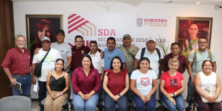 Equipan al campo y a la apicultura en Calakmul: 74 productores recibirán apoyo