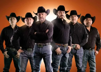 Concierto gratis de Intocable: Sheinbaum confirma festejos del 15 de septiembre en el Zócalo