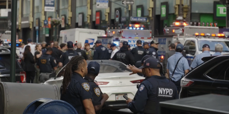 ¡Alerta cerca de la ONU! Maleta sospechosa moviliza a policías en Nueva York