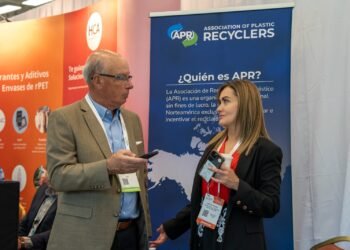 ¿Tu empaque realmente se puede reciclar? La nueva ley pone el diseño bajo la lupa