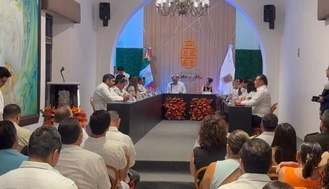 Ahora toca revisar: Biby Rabelo entrega su II Informe al Cabildo de Campeche