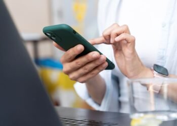 ¿Tu compañía de telefonía o internet no cumple? Estos son tus derechos como usuario
