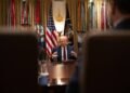 Reconoce a Sheinbaum, pero advierte a México: Trump exige más contra el narco