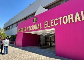 Evacuan sede central del INE por fuga de combustible: desalojan a 866 trabajadores