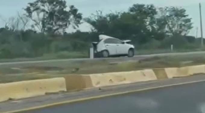 Accidente en Costera del Golfo deja 2 muertos