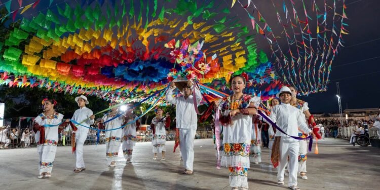 Campeche al ritmo de la jarana: mil 287 danzantes en la Vaquería Peninsular 2026