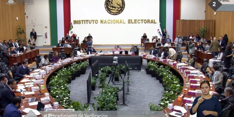 Guadalupe Taddei llama a resolver señalamientos contra el INE por la vía legal