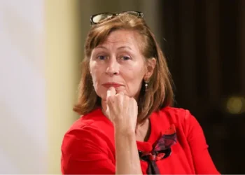 Tatiana Clouthier lanza el movimiento tras designación; PT se deslinda