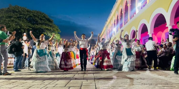¿Qué pasó en las calles del Centro Histórico? Música y tradición tomaron la ciudad